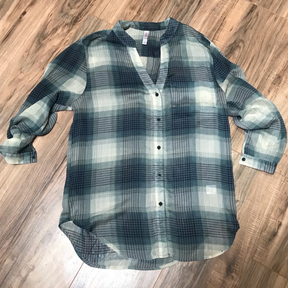 Sheer Flannel Patterned Button Up